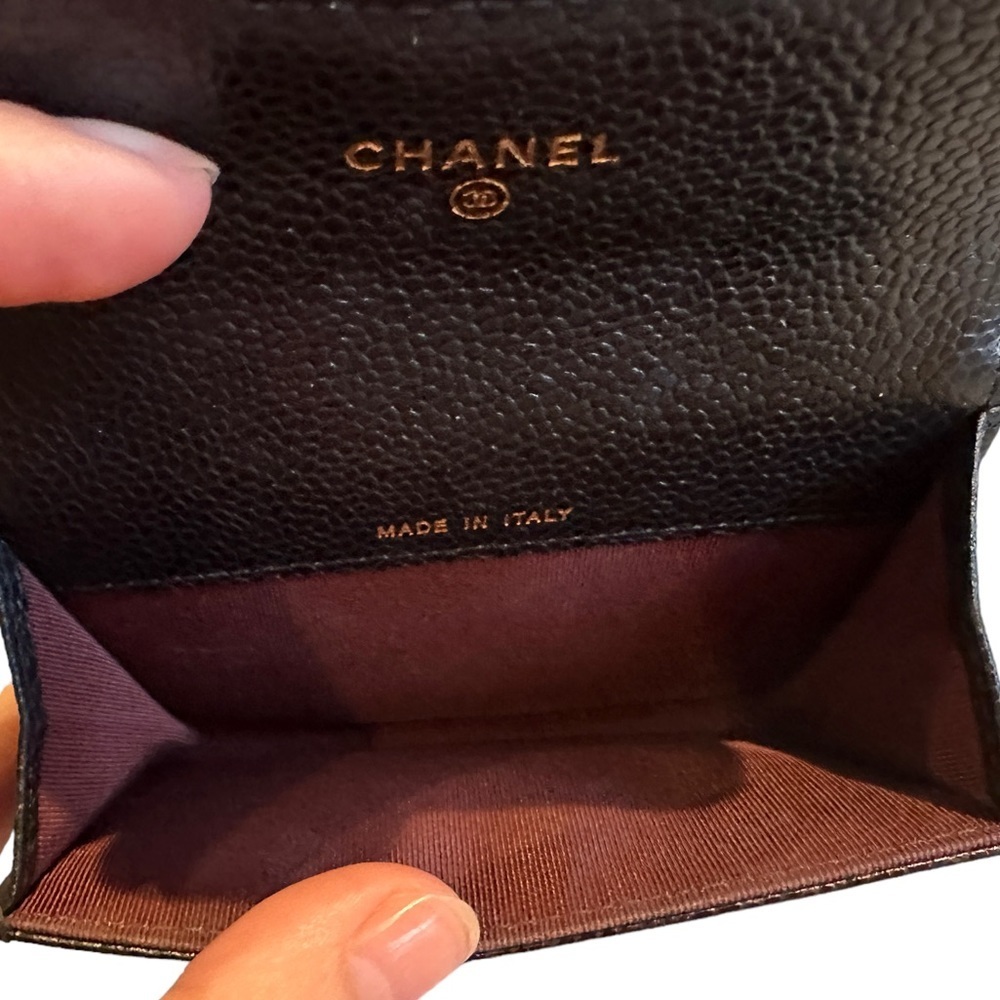🎉2xHP ‼️CHANEL Flap Card Case- gold HW Black caviar EUC - Picture 6 of 13